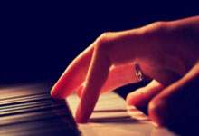 沙尔克04做客险胜霍芬海姆，继续稳居前列